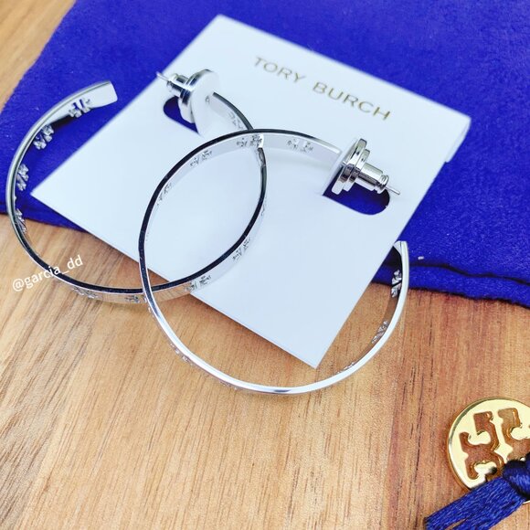 Tory Burch Eleanor Small Hoop Earrings - Silver with Dust Bag - Picture 3 of 7